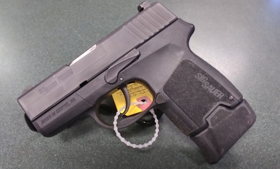 Sig Sauer P290 RS 9mm comes with 3 mags and original box $425