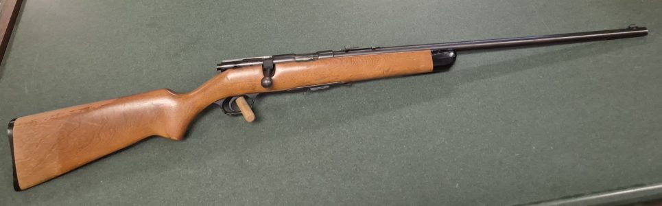Stevens 84C bolt 22 lr with 24" barrel with 1 mag $250