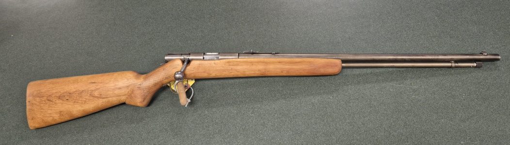 Nice Wards Westerfield model 47 22 s-l-lr no butt pad and someone started scrolling on pistol grip $200