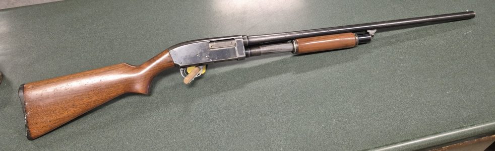 Stevens model 620 pump 12 ga with 28" barrel and full choke $275